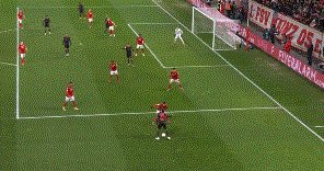 1675294249469039887.gif 拜仁.gif